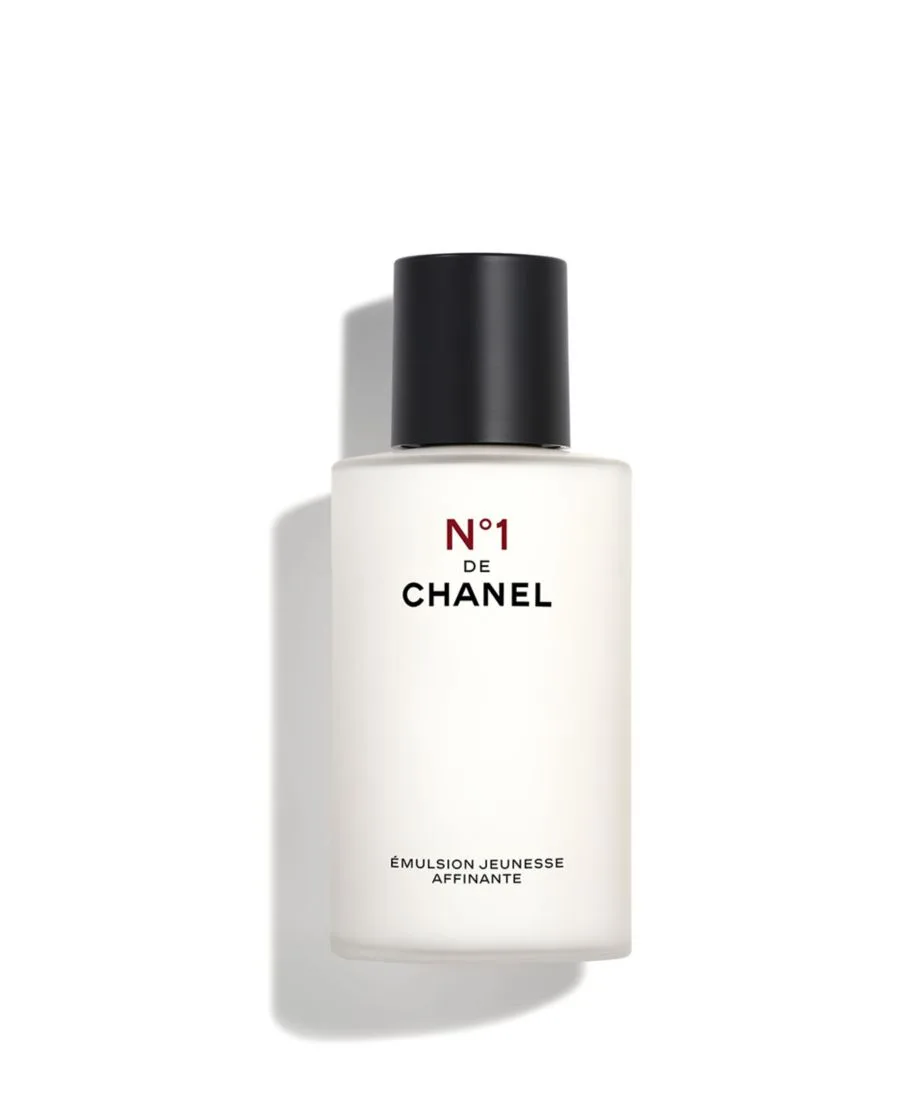 Эмульсия Chanel — Улучшает текстуру кожи - Матирует - Разглаживает