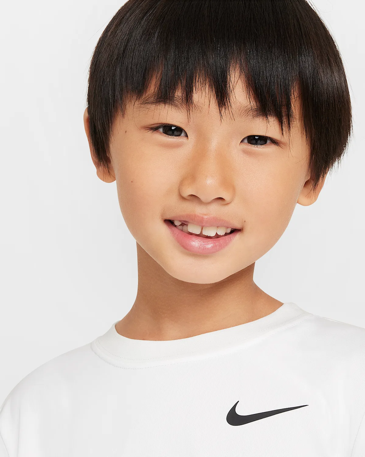 Детская футболка Nike Dri-FIT Legend, White — фото 3