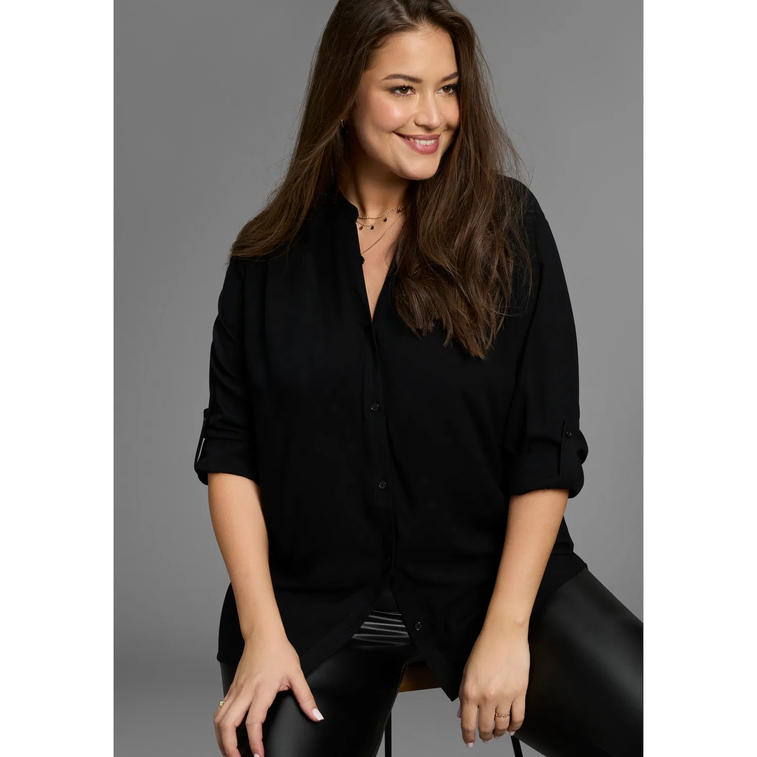 Женская длинная блуза в стиле туника из мягкого вискозного материала Laura Scott CURVE, Black