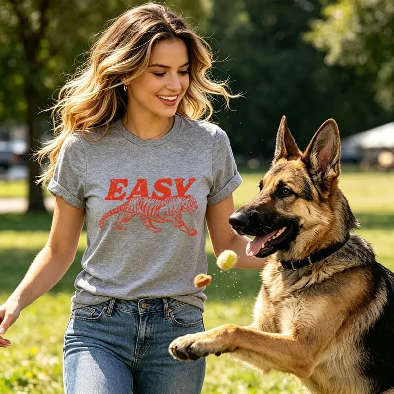 Женская футболка с принтом Easy Tiger, бордовый — фото 4
