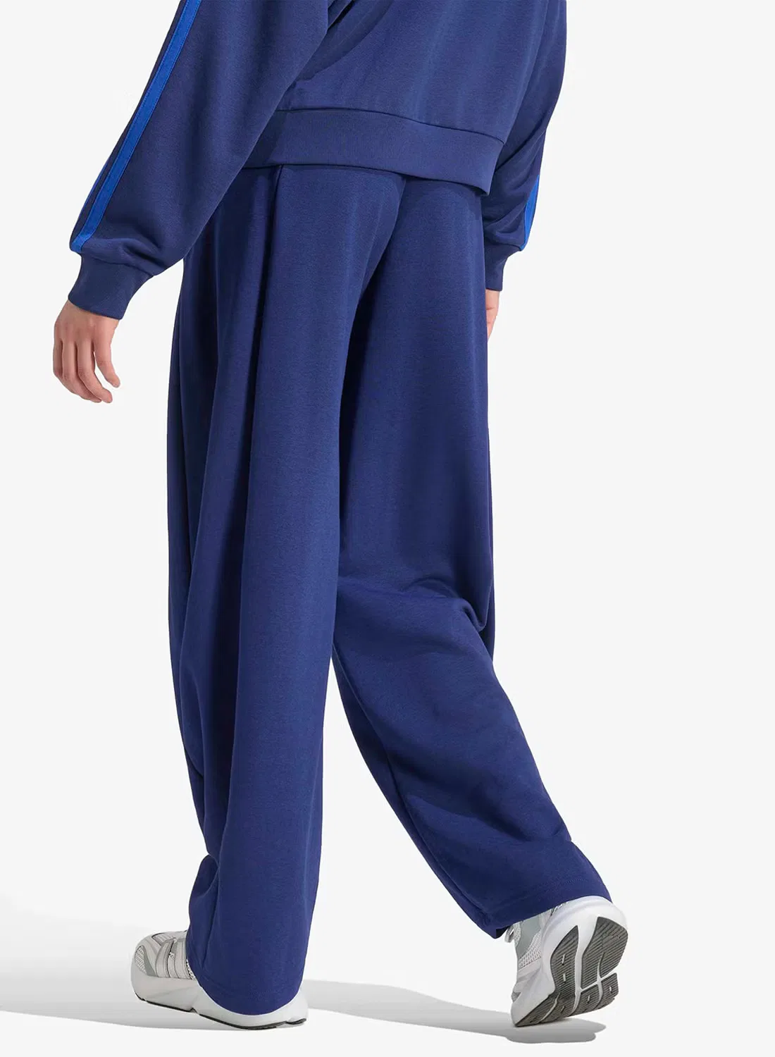 Брюки-бочонок на шнурке Essentials Contemporary French Terry Adidas, темно-синий — фото 2
