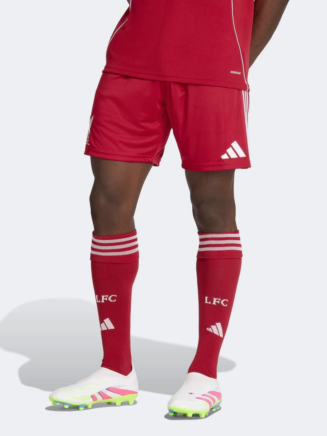 Шорты домашние Liverpool FC 25/26 adidas, красный