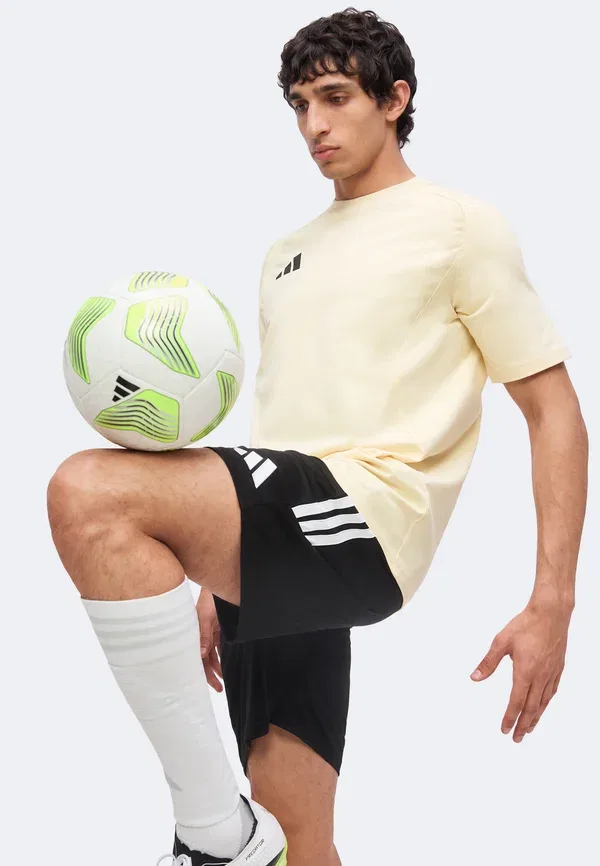 Футболка Tiro travel - базовая футболка Adidas Performance, черный — фото 4