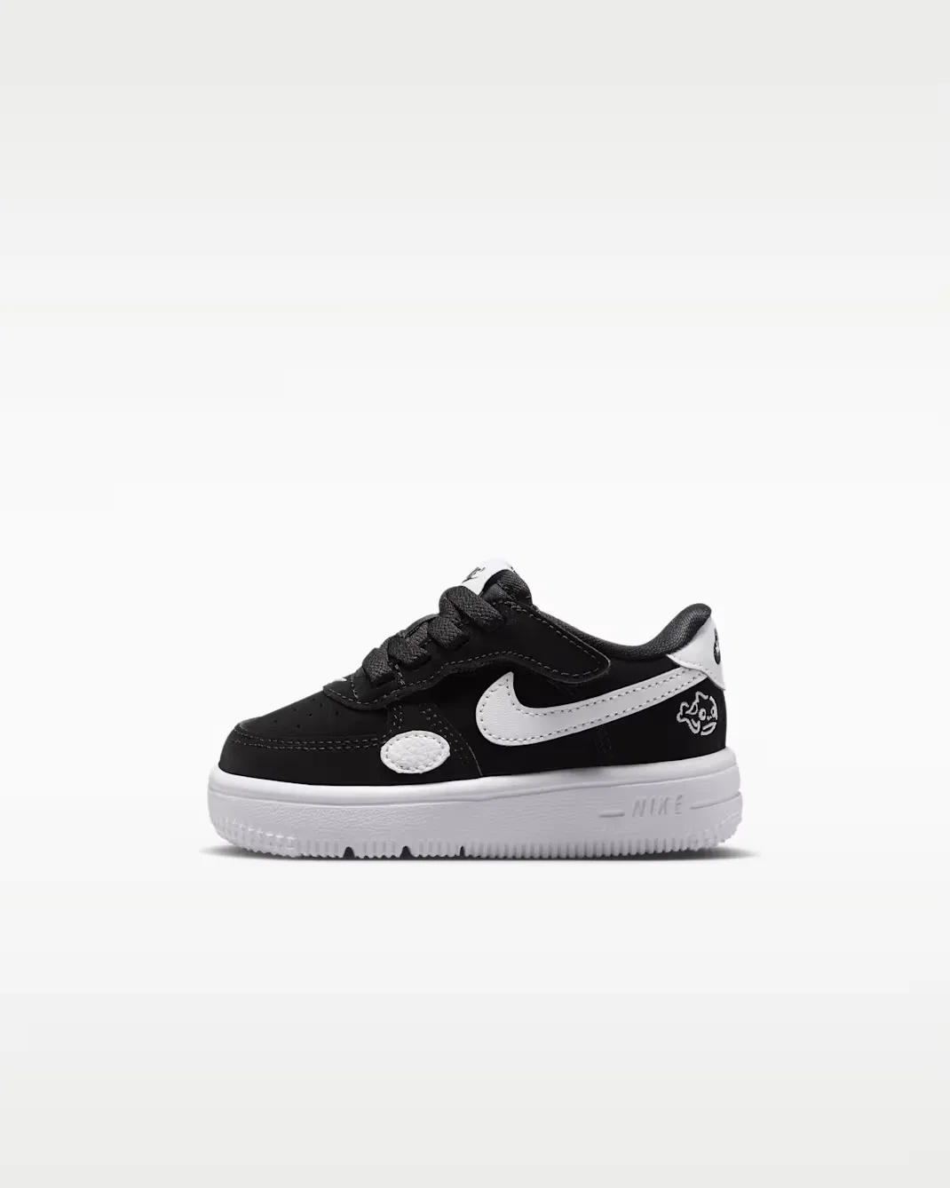 Детская/подростковая обувь Nike Force 1 Low EasyOn, Black/White