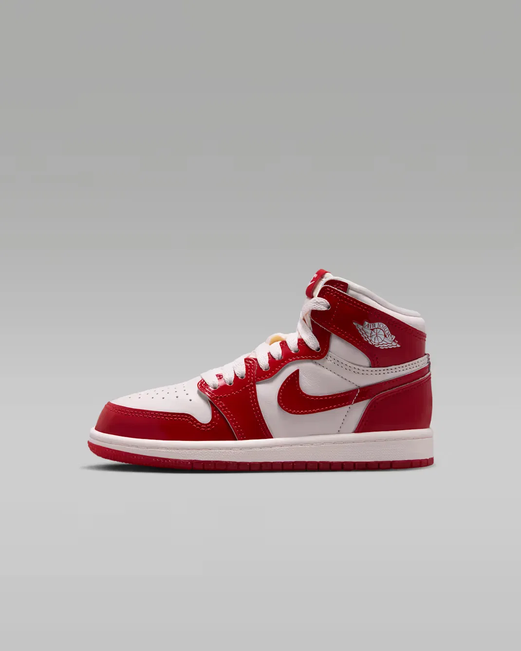 Детские кроссовки Jordan 1 Retro High OG "Nails and Grails", University Red/Light Soft Pink/Metallic Silver
