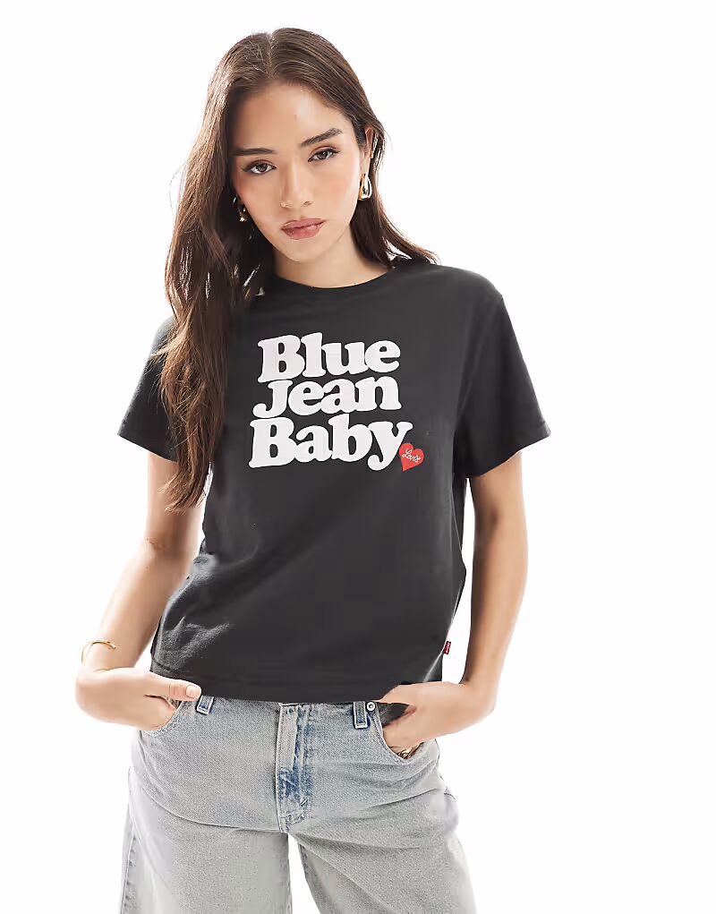 

Футболка с принтом Levi's черного цвета