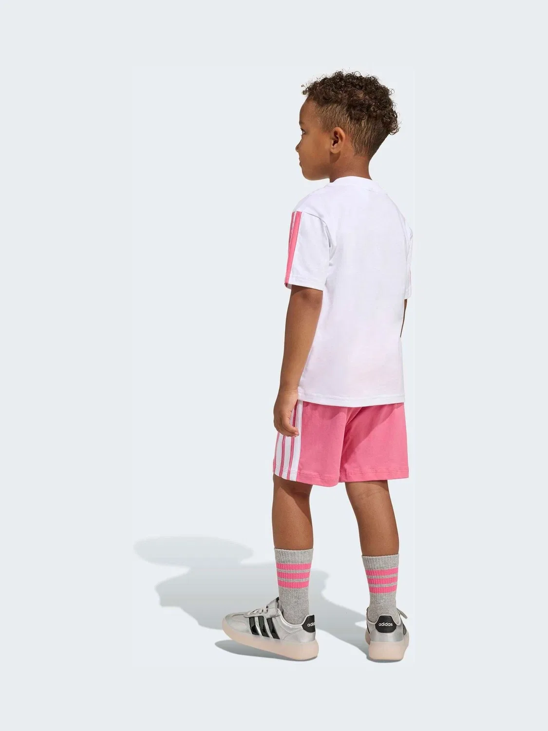 Спортивный набор: футболка и шорты, Essentials adidas, белый — фото 2