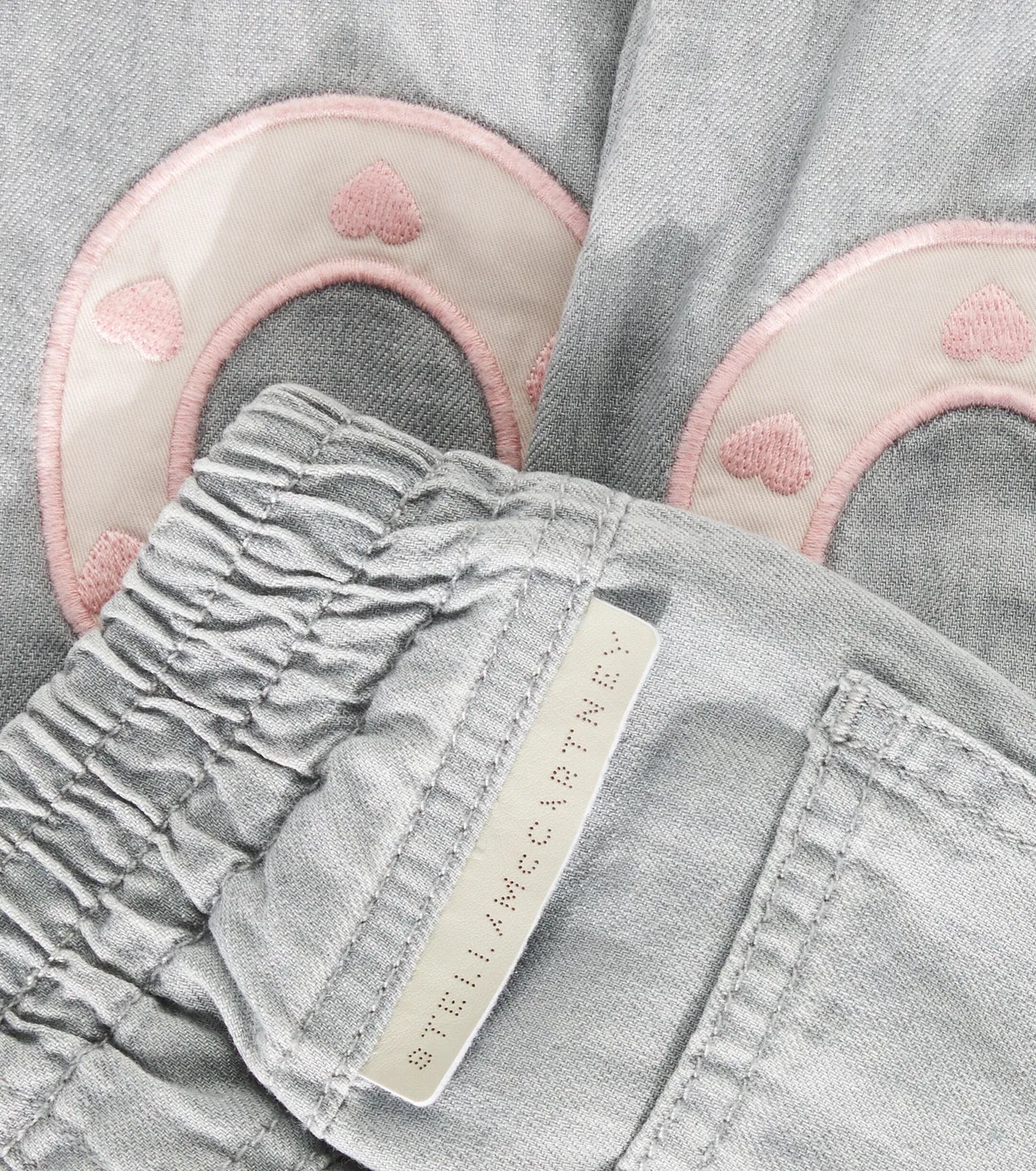 Детские прямые джинсы с вышивкой Stella Mccartney Kids, серый — фото 3