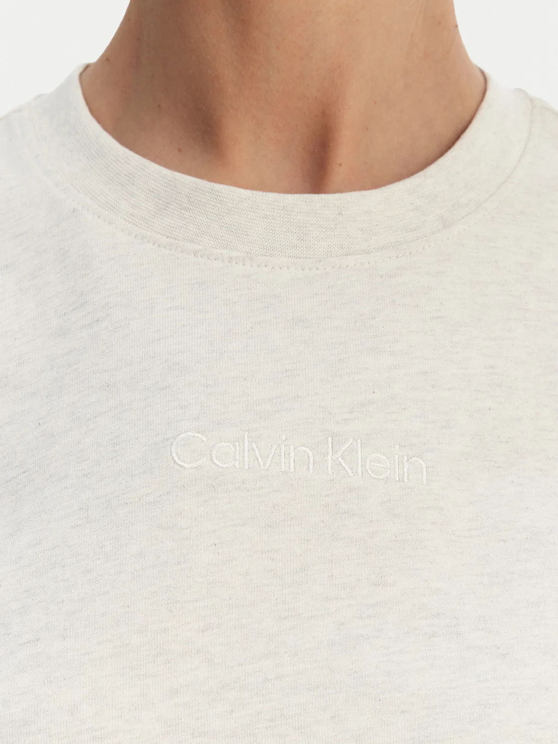 Женская футболка стандартного кроя Calvin Klein, серый — фото 4