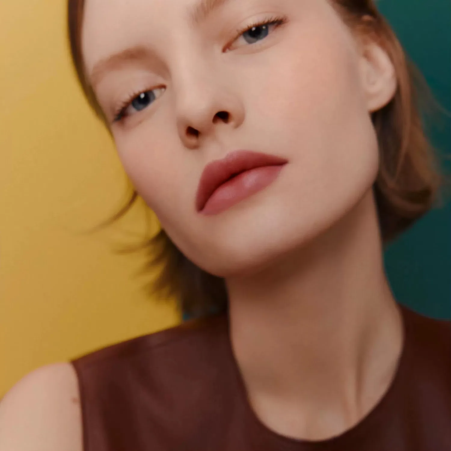 Женская помада с сатиновым финишем, модель 24-Rose Epure, HERMES, Rose Epure — фото 2