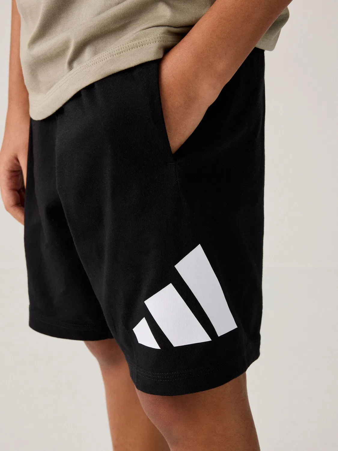 Шорты Essentials Kids adidas, черный — фото 4