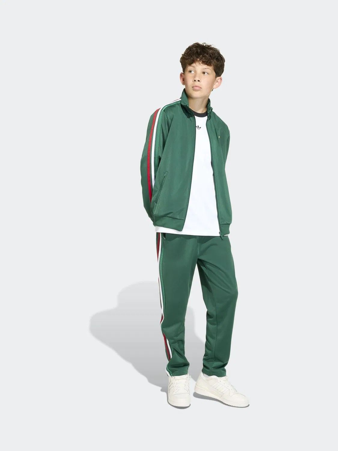 Куртка спортивная Firebird Oversized, adidas Originals, зеленый