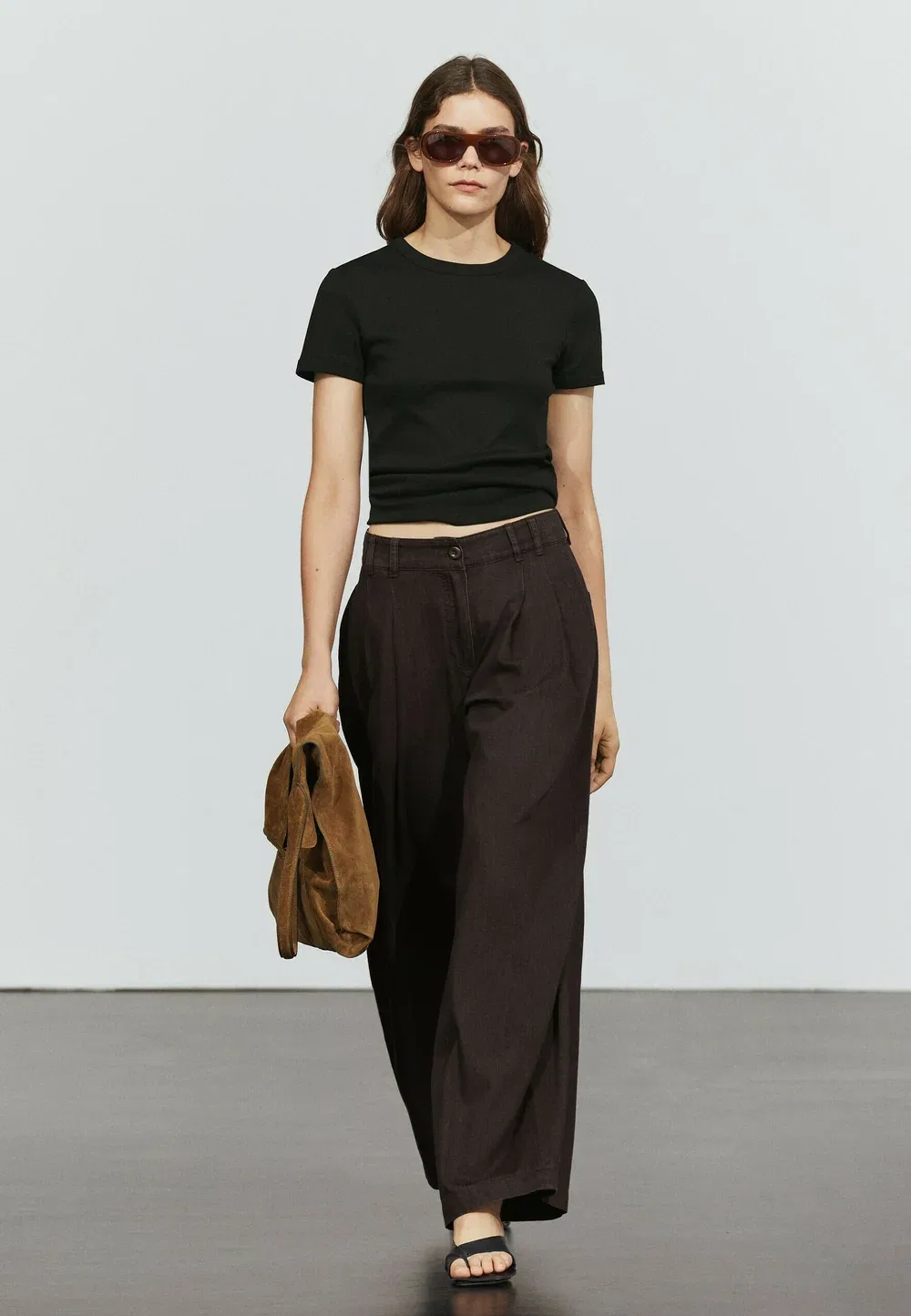 Джинсы с плиссировкой, облегающего кроя - джинсы свободного кроя Massimo Dutti, Dark Brown — фото 2