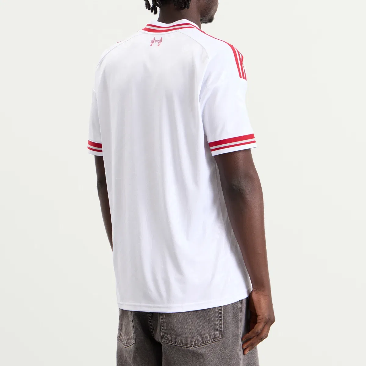 Футболка с V-образным вырезом Liverpool FC Away Jersey Adidas, White — фото 3