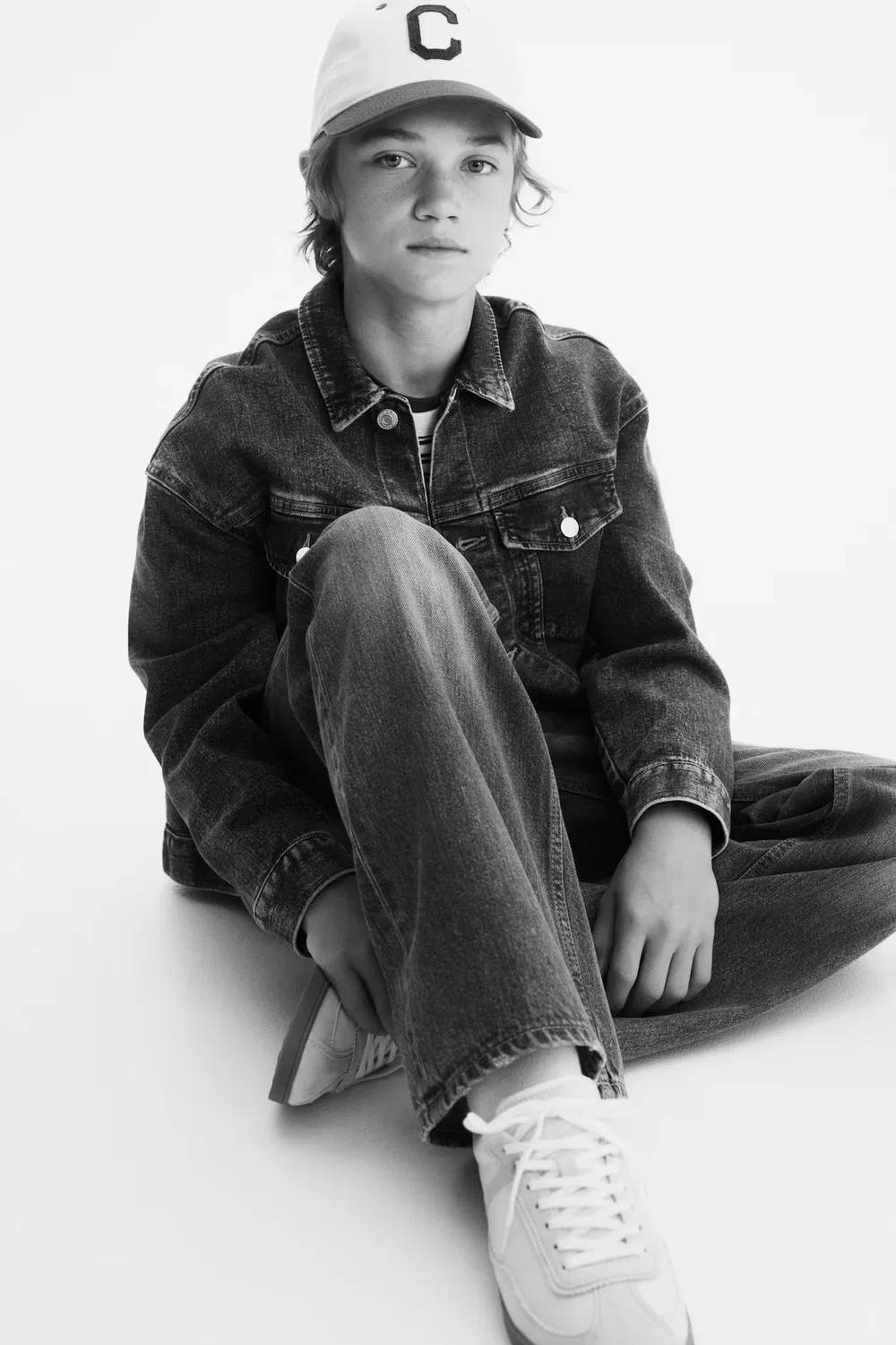 Свободные джинсы-клеш H&M, Dunkles Denimblau — фото 2