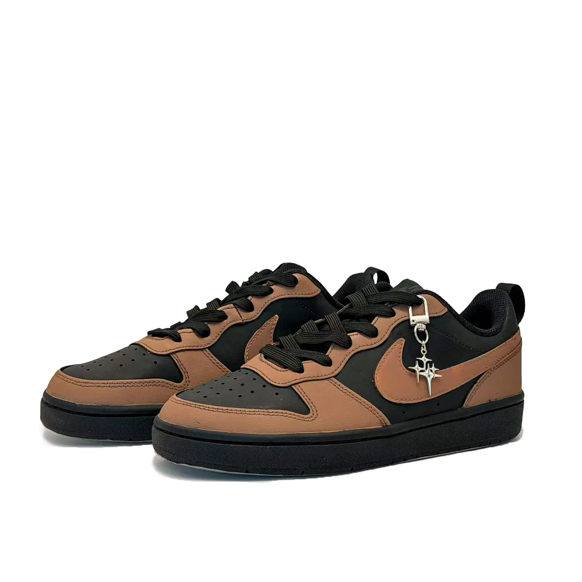 Детские кроссовки для скейтбординга с кожаным верхом Nike Court Borough, Black Brown — фото 4