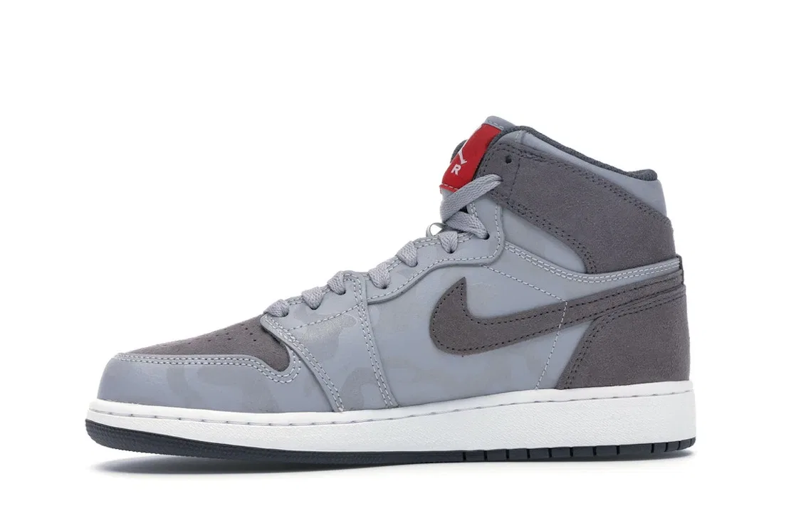 Детские кроссовки Lifestyle Jordan 1 Retro High Jordan, Wolf Grey/Dark Grey-White-University Red — фото 3