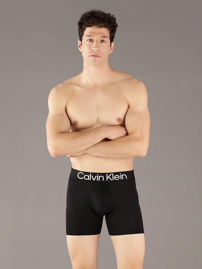 Набор мужских боксеров Calvin Klein Microfiber, 3 предмета, черный — фото 2