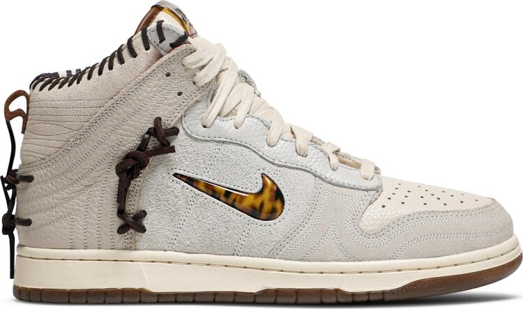 

Кроссовки Nike Bodega x Dunk High 'Friends & Family', кремовый, Бежевый, Кроссовки Nike Bodega x Dunk High 'Friends & Family', кремовый