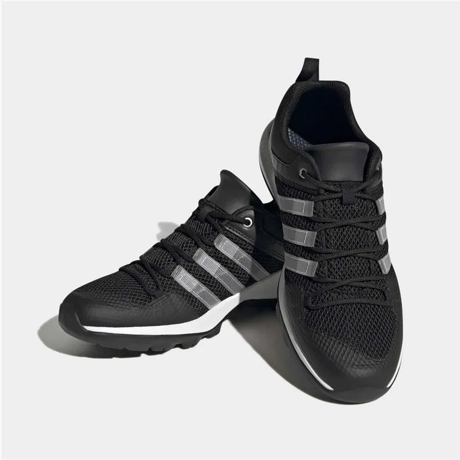 Кроссовки для девочек с дышащим верхом Terrex Daroga Plus H.rdy adidas, Черный — фото 4