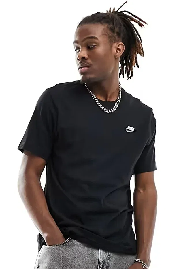 Мужская хлопковое футболка с вышивкой Sportswear Club Nike, Black-Grey