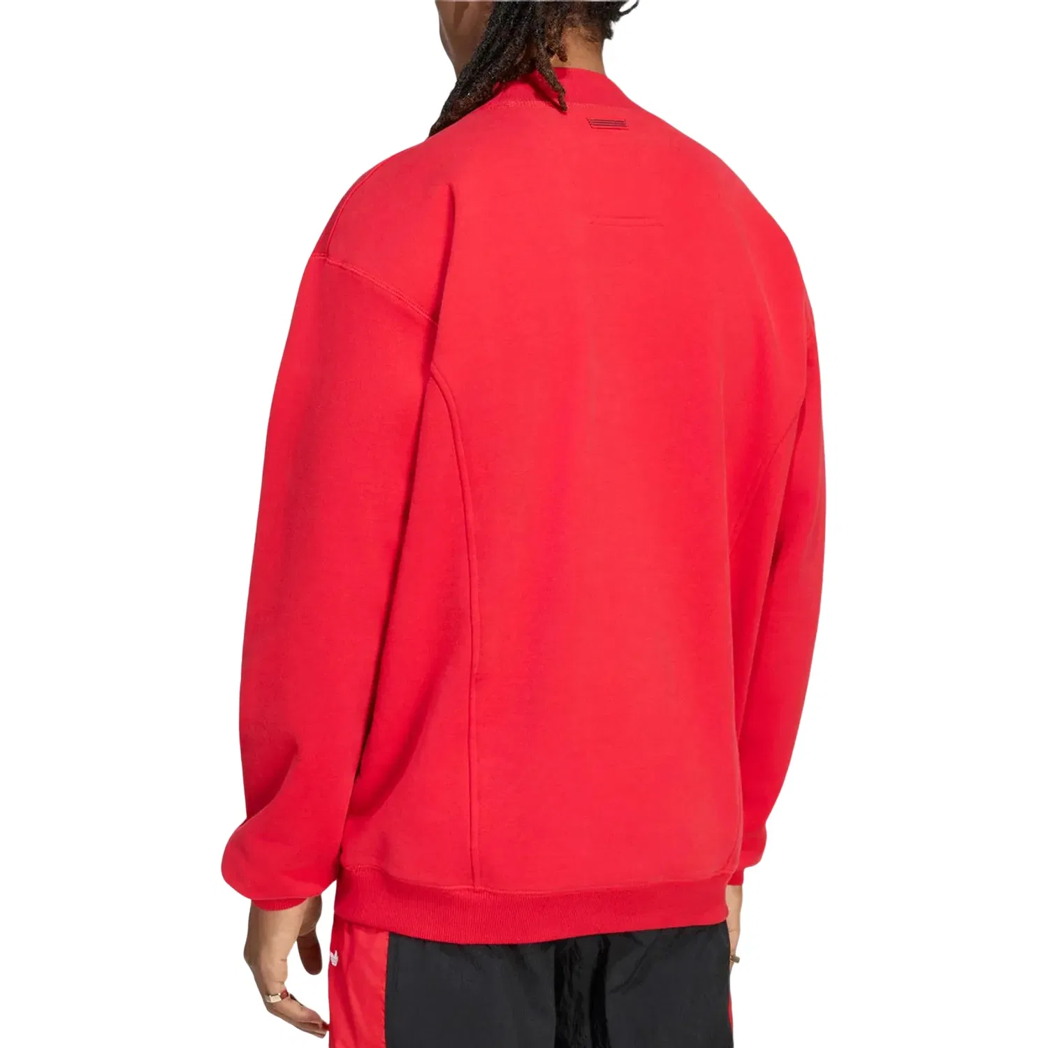 Мужской свитер для футбола Manchester United EQT Sweatshirt Asia Sizing 'Red' adidas, Mufc Red — фото 3