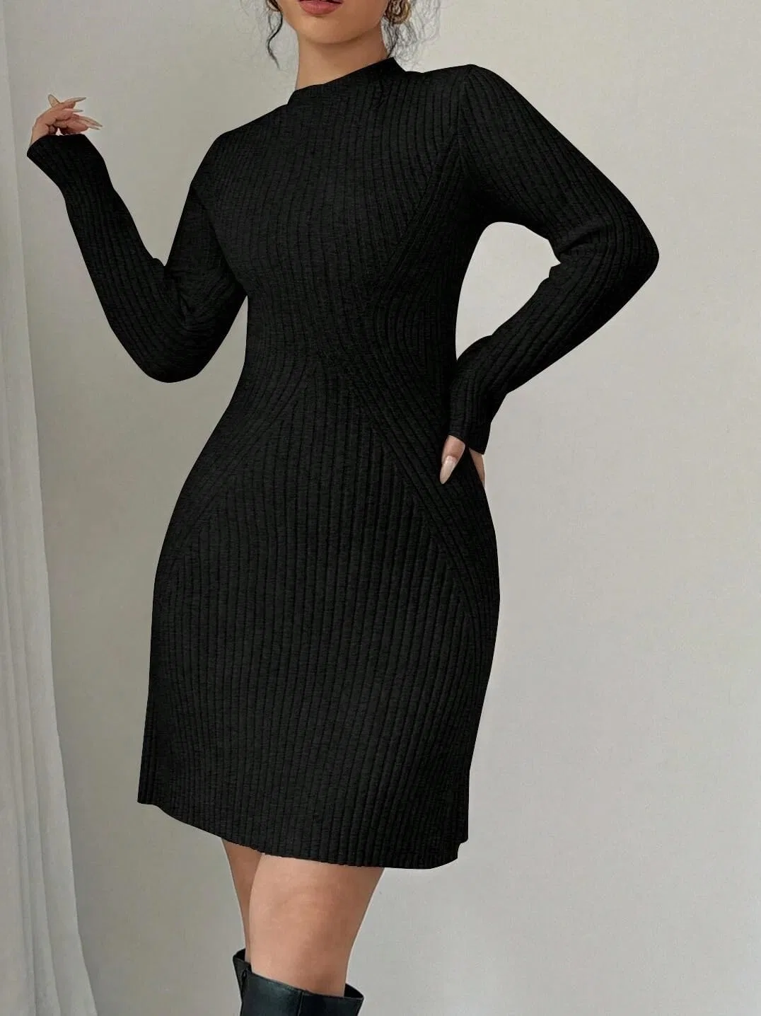 Женское облегающее трикотажное платье с длинным рукавом, Black — фото 4