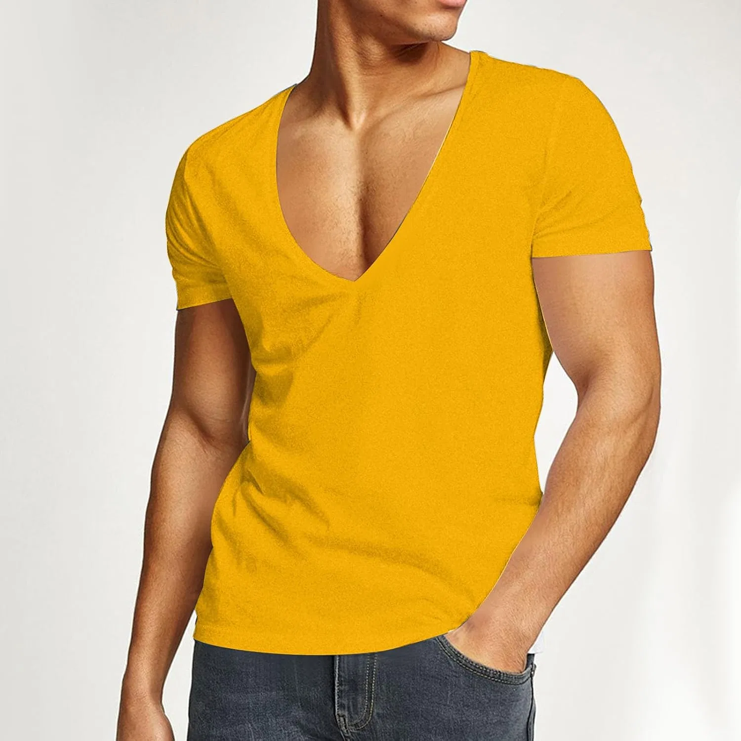 Мужская футболка с V-образным вырезом Cotton, Yellow — фото 2