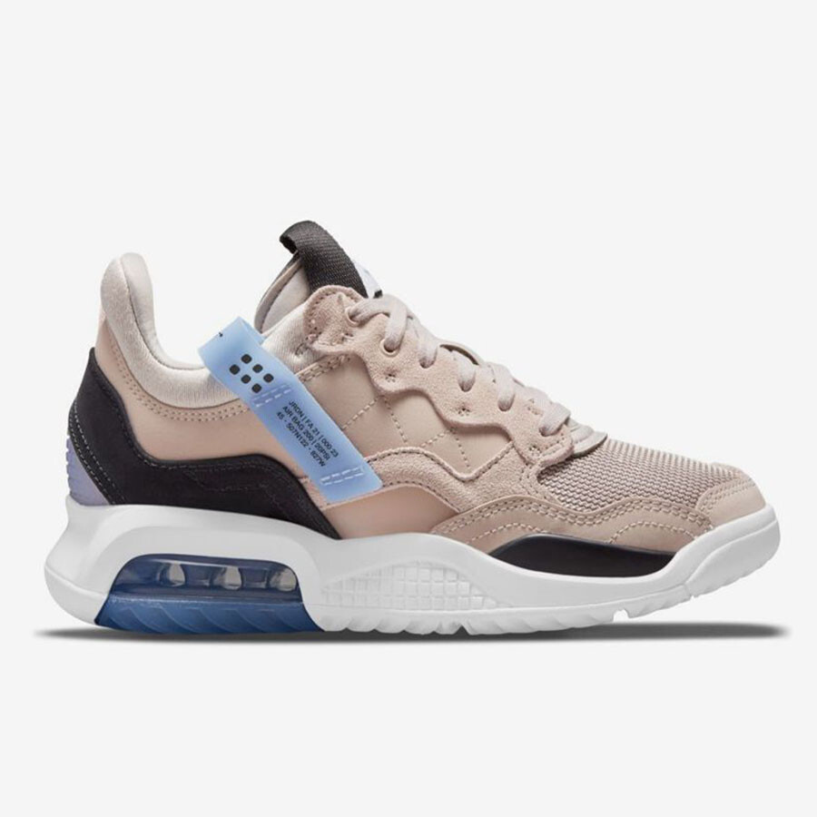 Кроссовки Nike Air Jordan Wmns MA2, бежевый/мультиколор