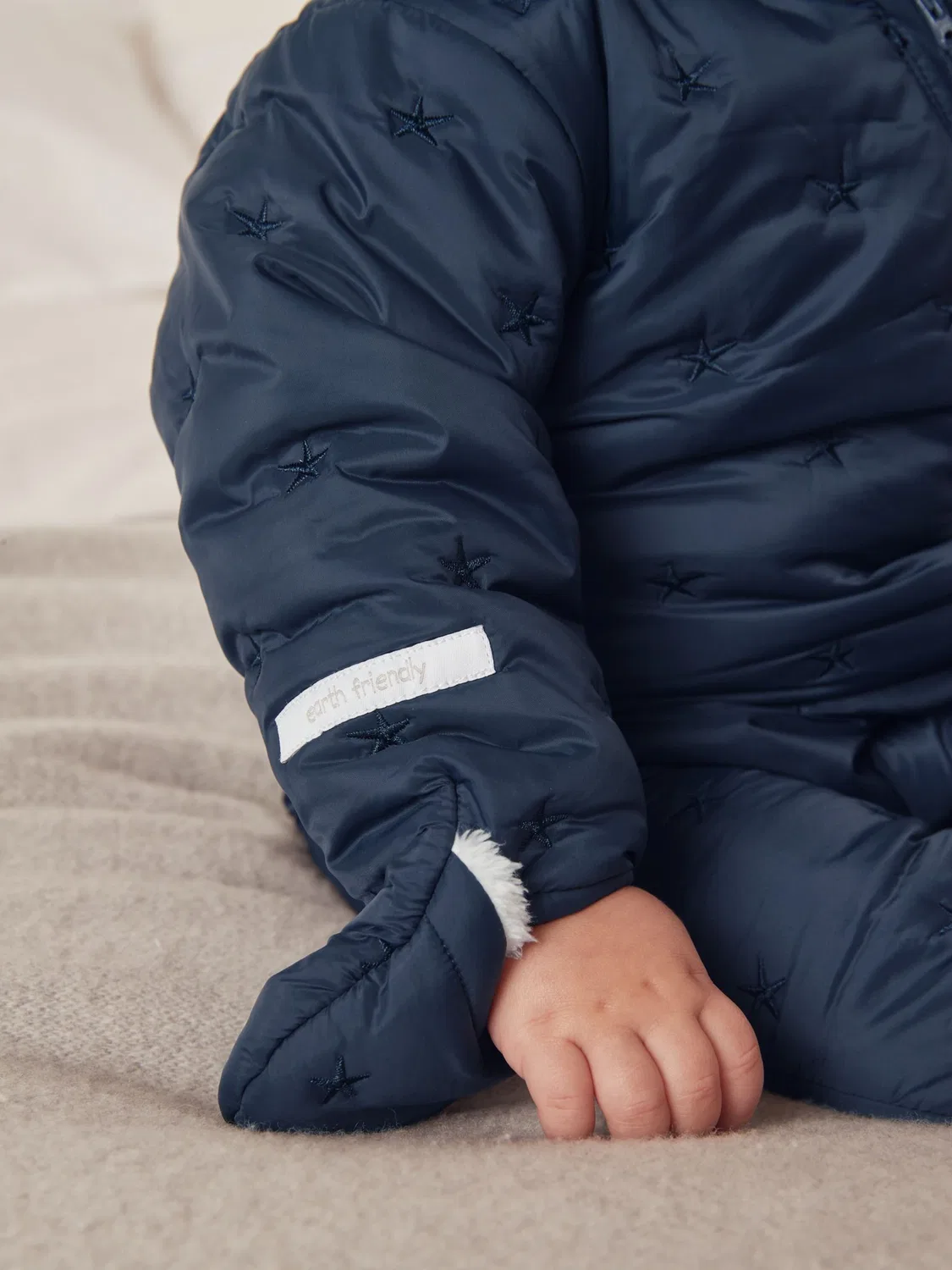 Комбинезон-конверт Star Quilted The White Company, синий — фото 2