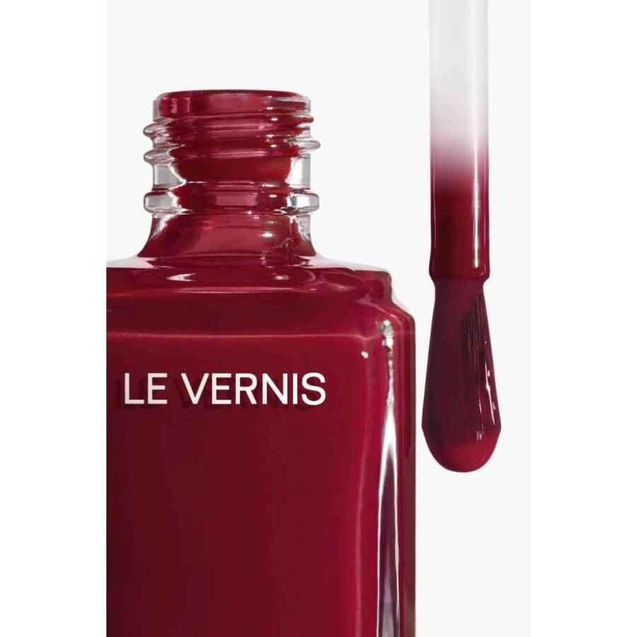 Лак для ногтей Chanel Le Vernis, 153 Pompier, 13 мл — фото 2