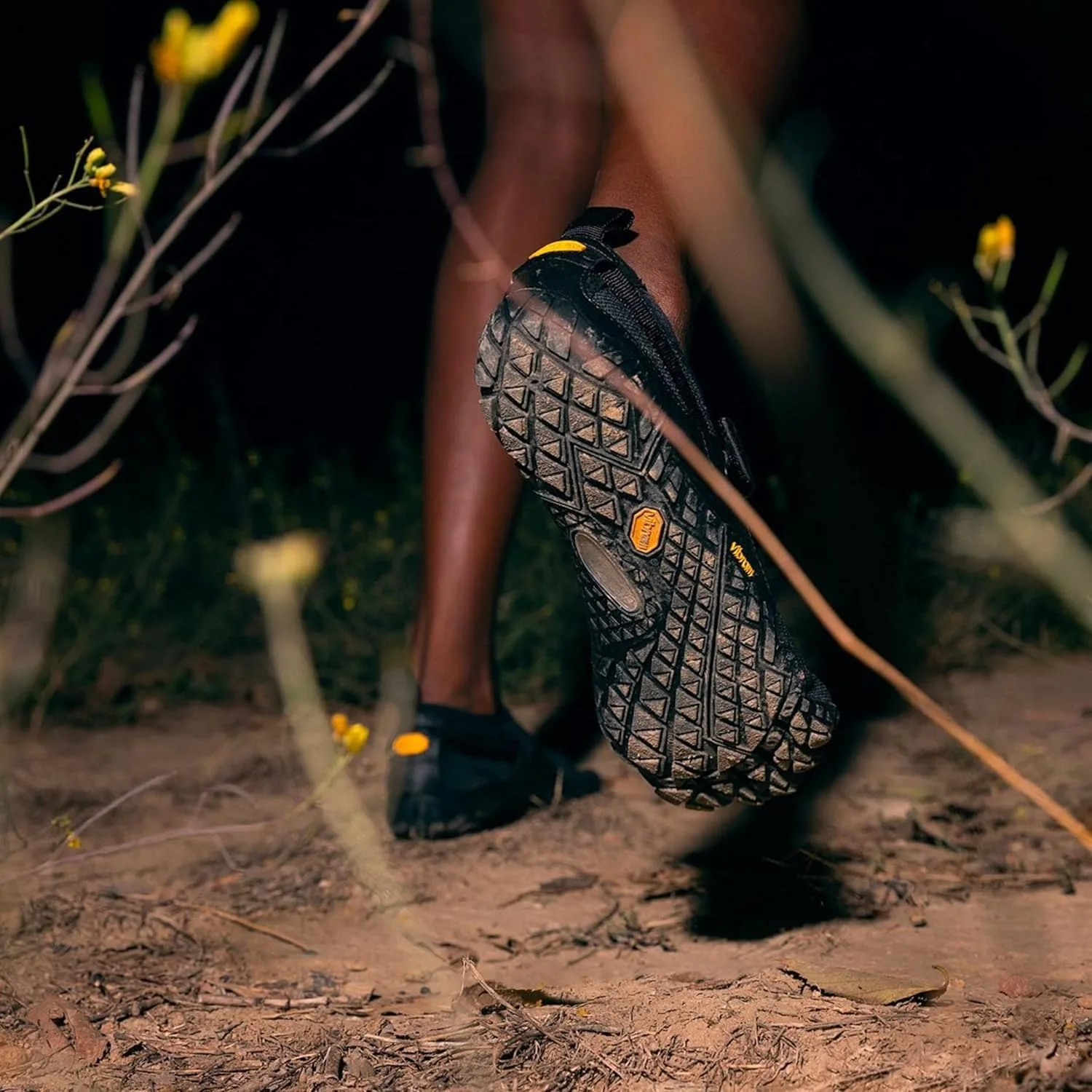 Мужские походные кроссовки Vibram Spyridon Evo, черный — фото 2