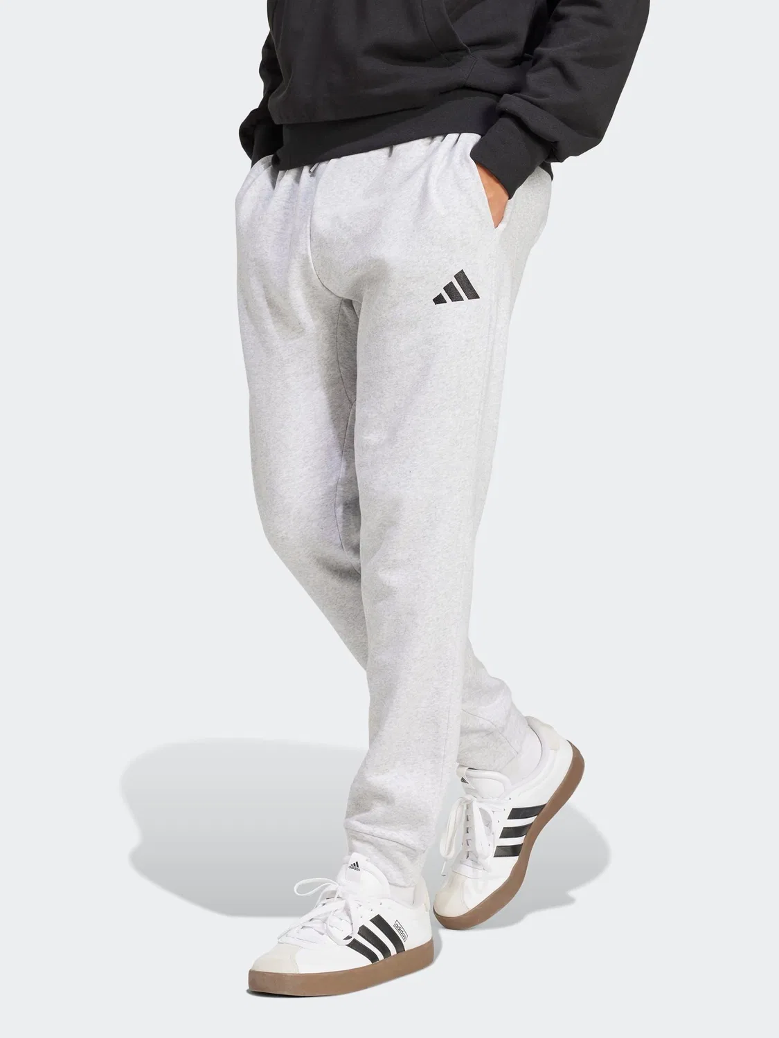 Джоггеры флисовые adidas Essentials Feelcozy, серый
