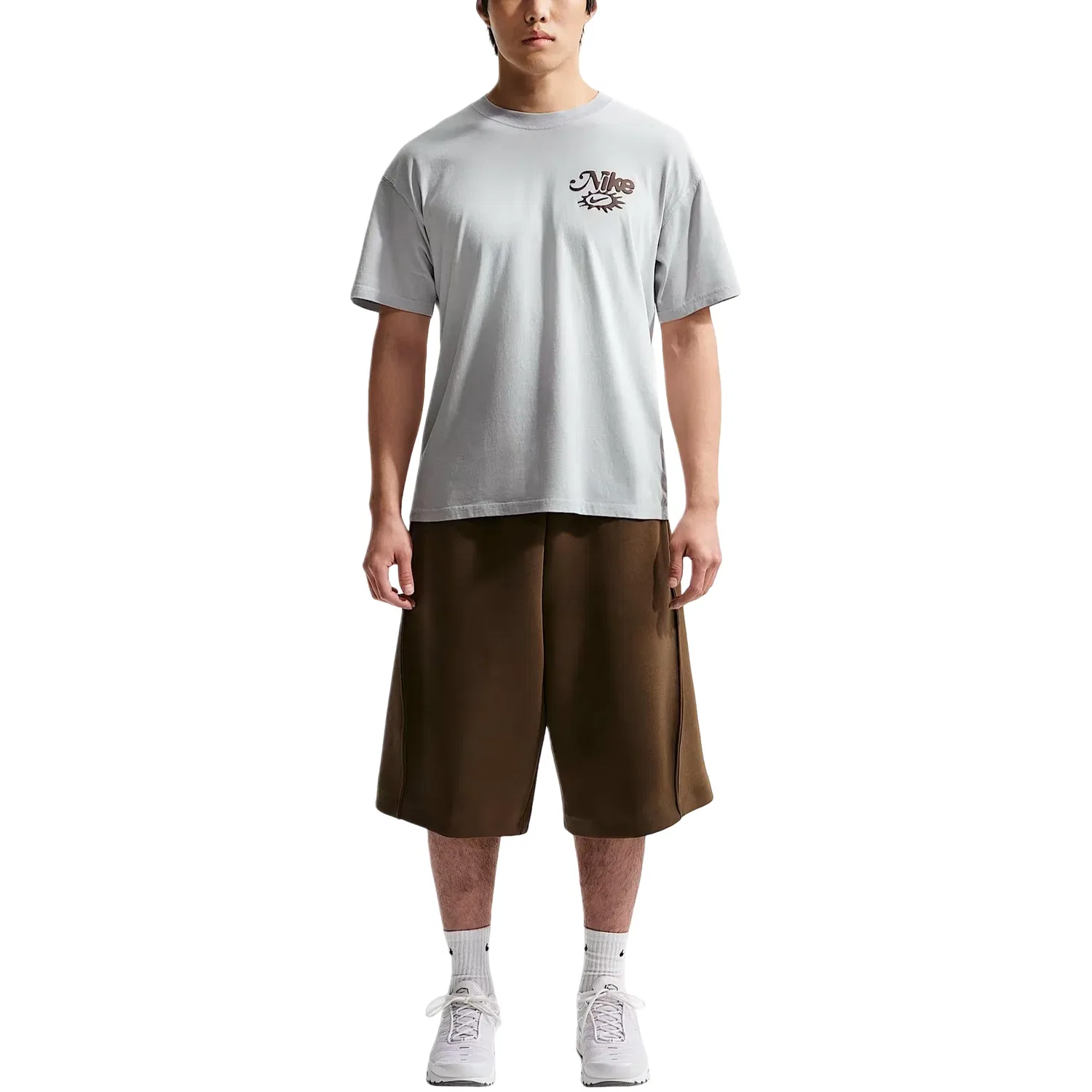 Мужская футболка Sportswear T-shirt Asia Sizing 'Wolf Grey' Nike, Wolf Grey — фото 3