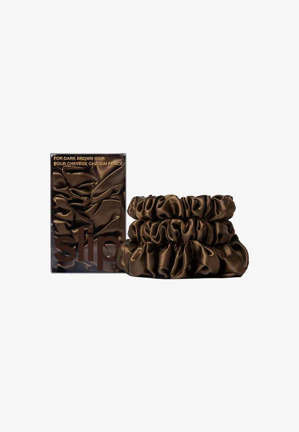 Комплект из 3 шелковых резинок для волос Pure silk back to basics assorted scrunchies set, Slip, dark brown — фото 2