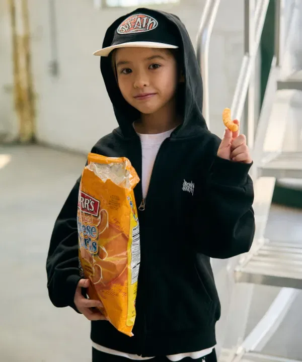 Детская худи с капюшоном и молнией, Kids tag spray zip up, Brownbreath Kids, черный
