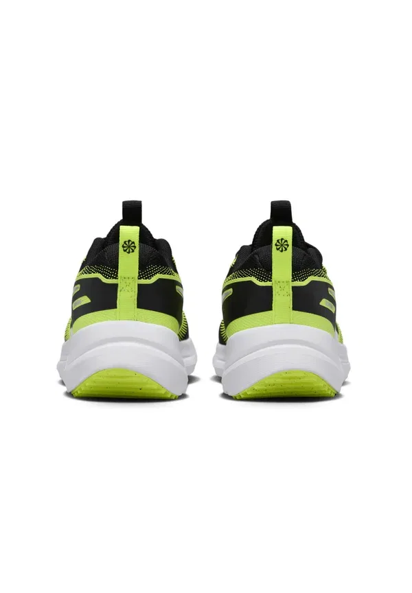 Кроссовки с защитой от холода Cosmic Runner Nike Performance, Volt, Wolf Grey, черный/серый — фото 4