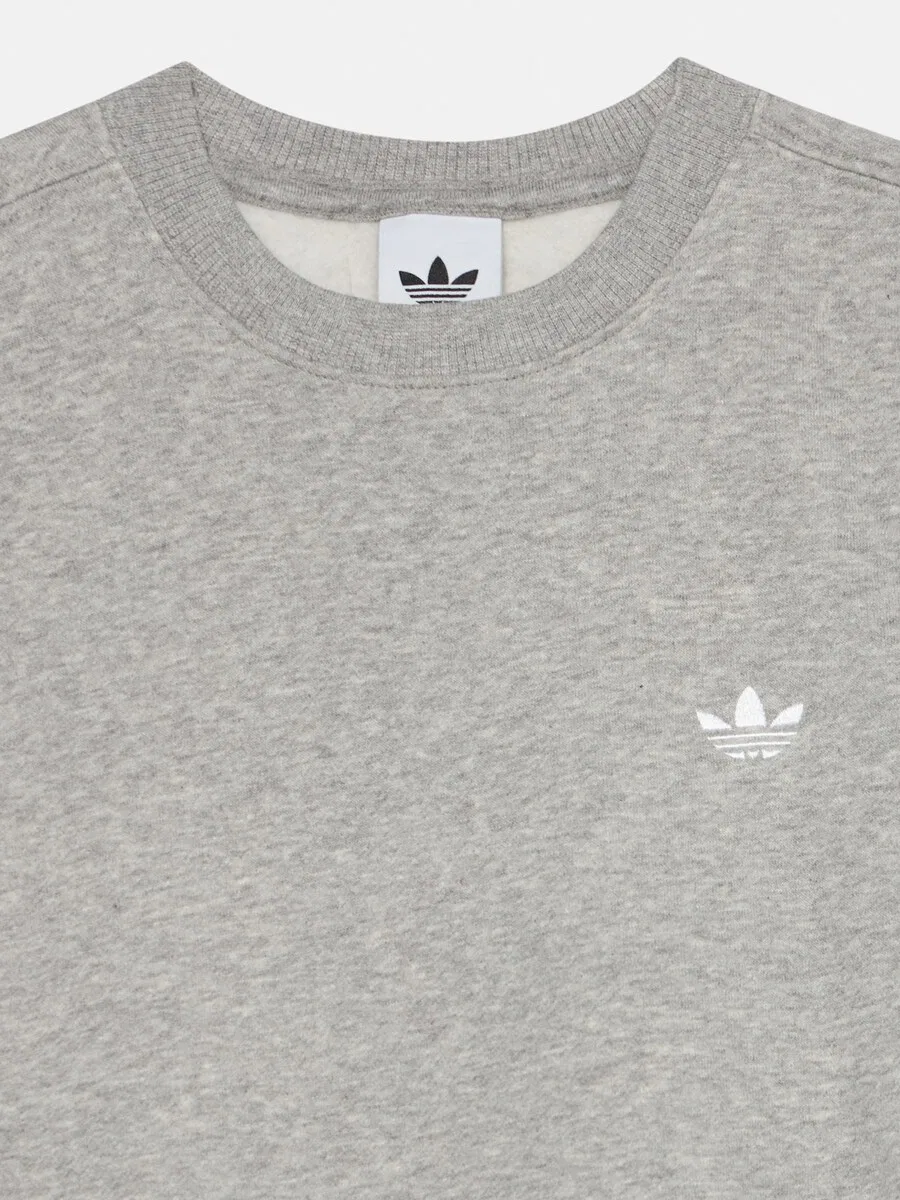 Комплект ADIDAS ORIGINALS «Шорты оверсайз» в серо-пятнистом цвете — фото 4
