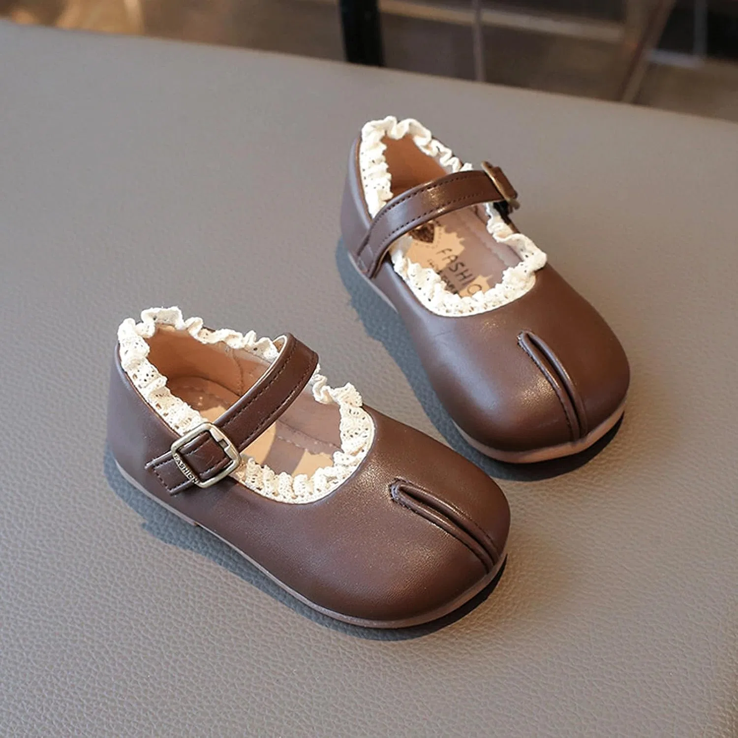 Детские балетки для девочек с кружевной отделкой Tabi Flats RYLENDOR, Black — фото 4