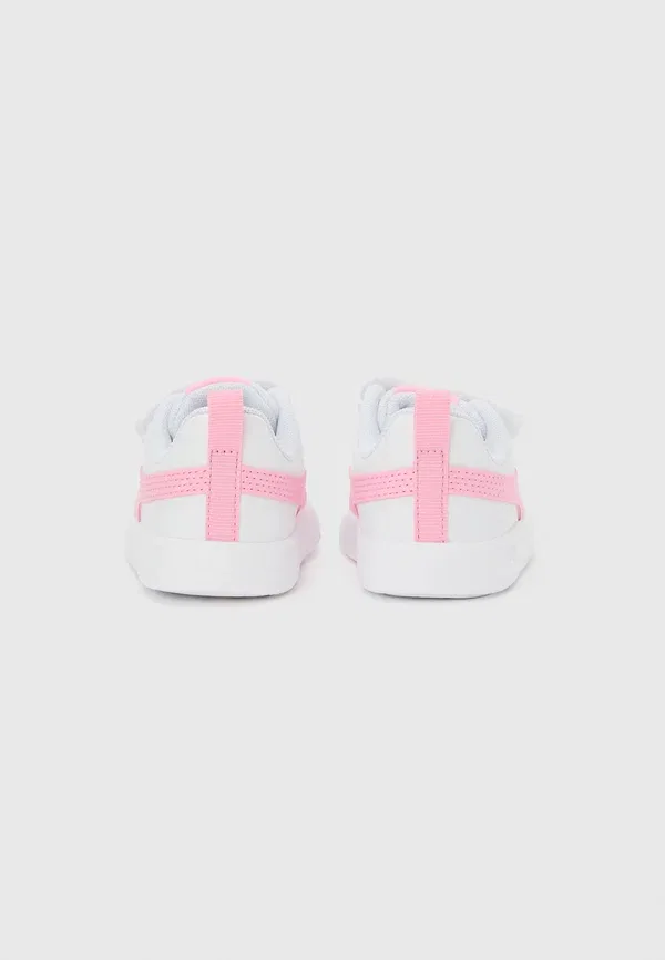 Кроссовки с искусственной кожи Courtflex v3 Puma, White/Pink Lilac, белый/розовый/сиреневый — фото 3