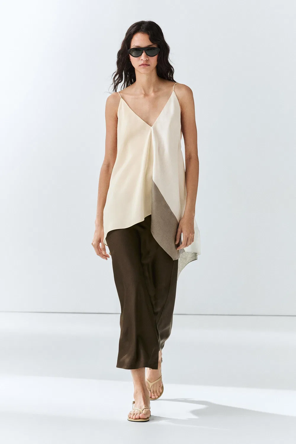 Юбка Massimo Dutti, струящаяся атласная, коричневая