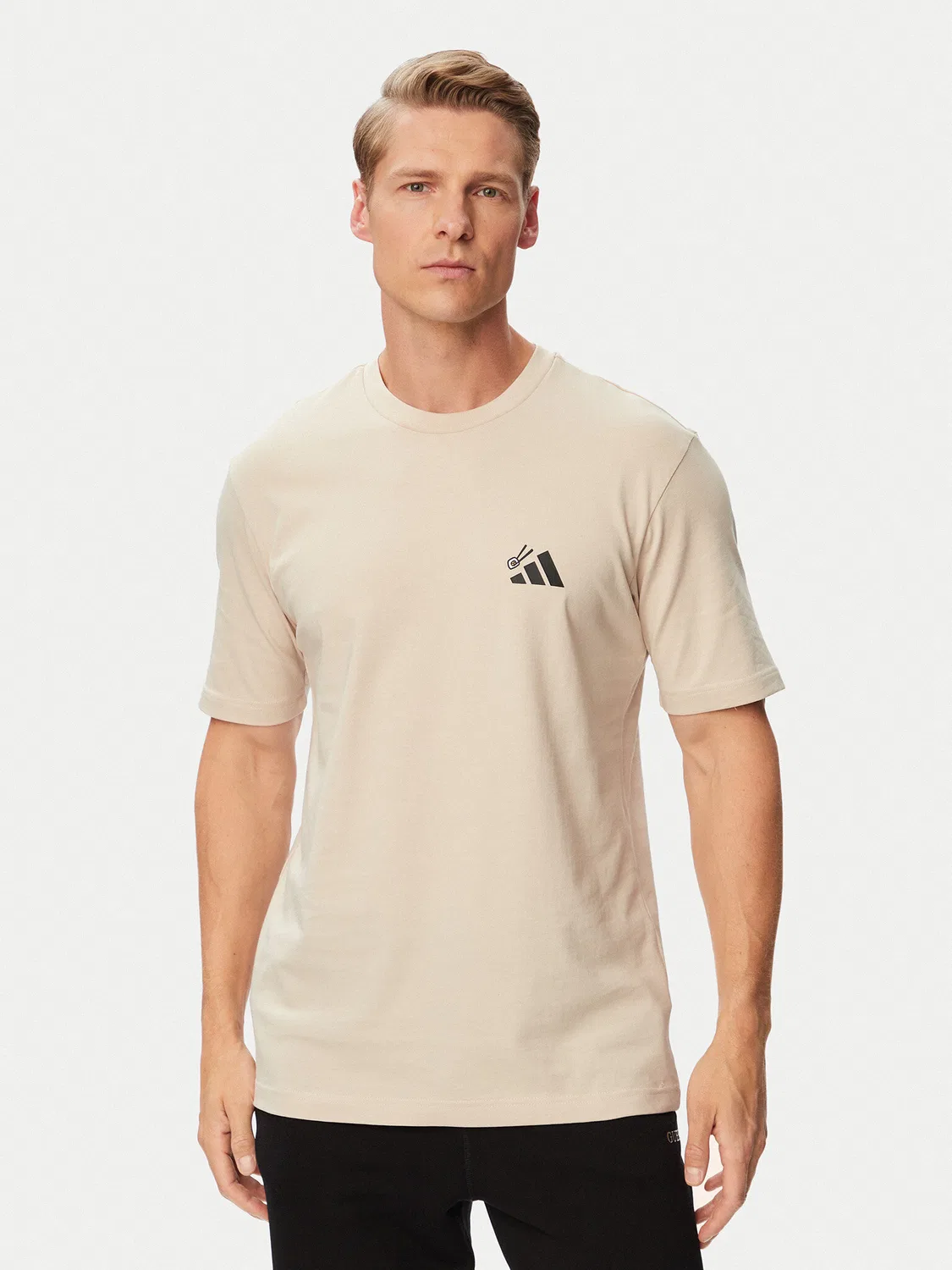 Мужская футболка стандартного кроя Sushi Graphic Adidas, светло-бежевый