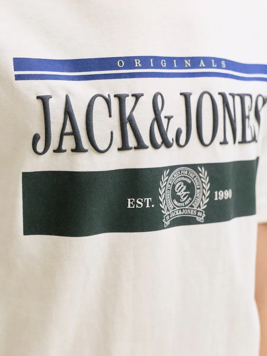 Детская футболка Jack & Jones Junior 'JORFREDERIKSBERG' белого цвета — фото 3
