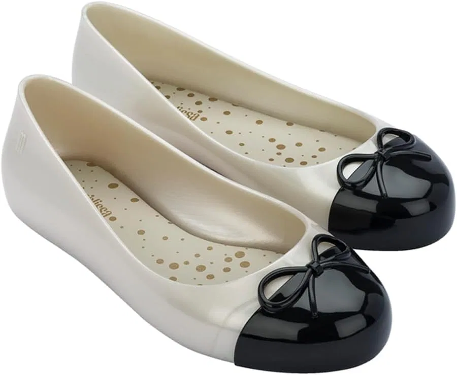 Детские балетки для девочек с бантом Sweet Love Cap Toe mini melissa, Pearly White/Black