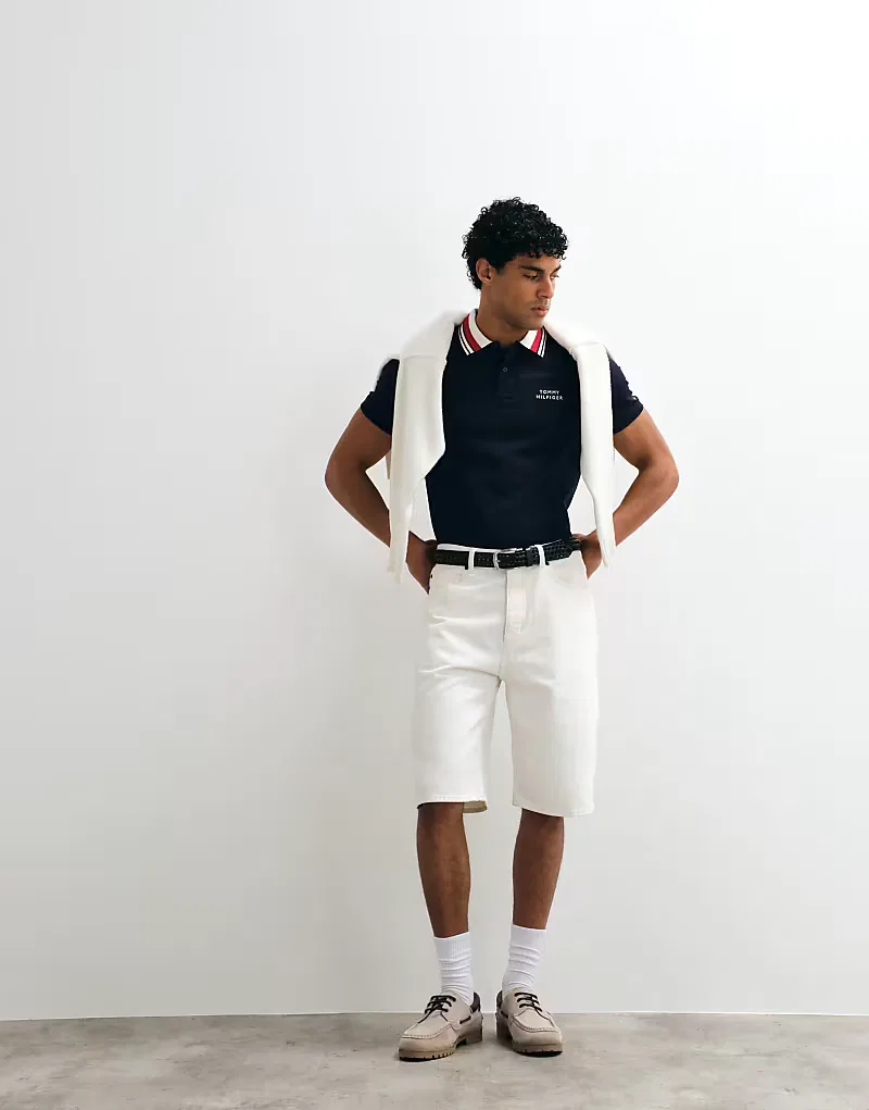 Поло Tommy Hilfiger с графическим логотипом на груди, темно-синий — фото 2