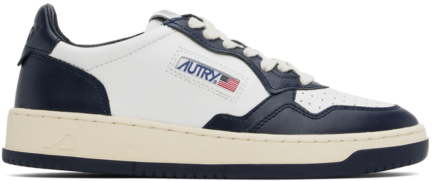 

Бело-синие кроссовки Medalist Low Bicolor AUTRY