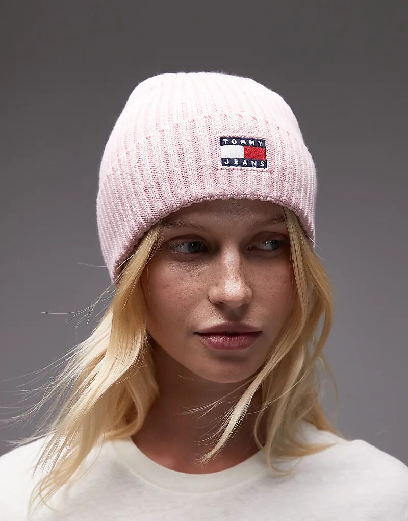 

Шапка-бини с логотипом флага Tommy Jeans розового цвета