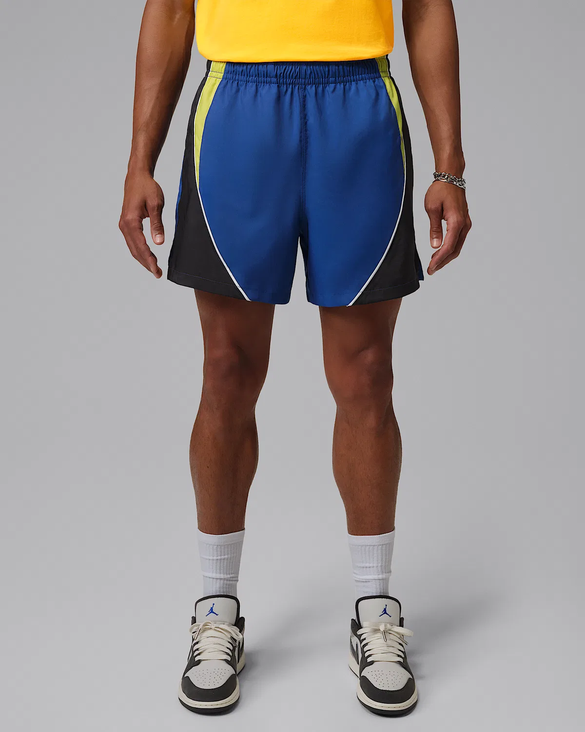 Мужские шорты Jordan Brooklyn 5" Woven, Old Royal/Black/Yellow Pulse/Yellow Pulse