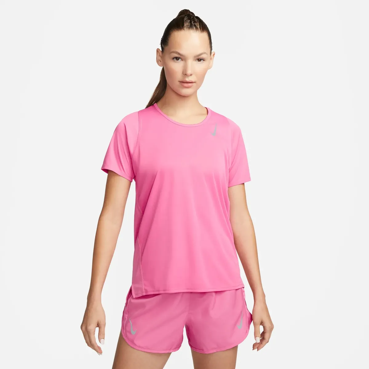 

Футболка для бега Nike "DRI-FIT RACE WOMEN'S SHORT-SLEEVE RUNNING TOP", красный