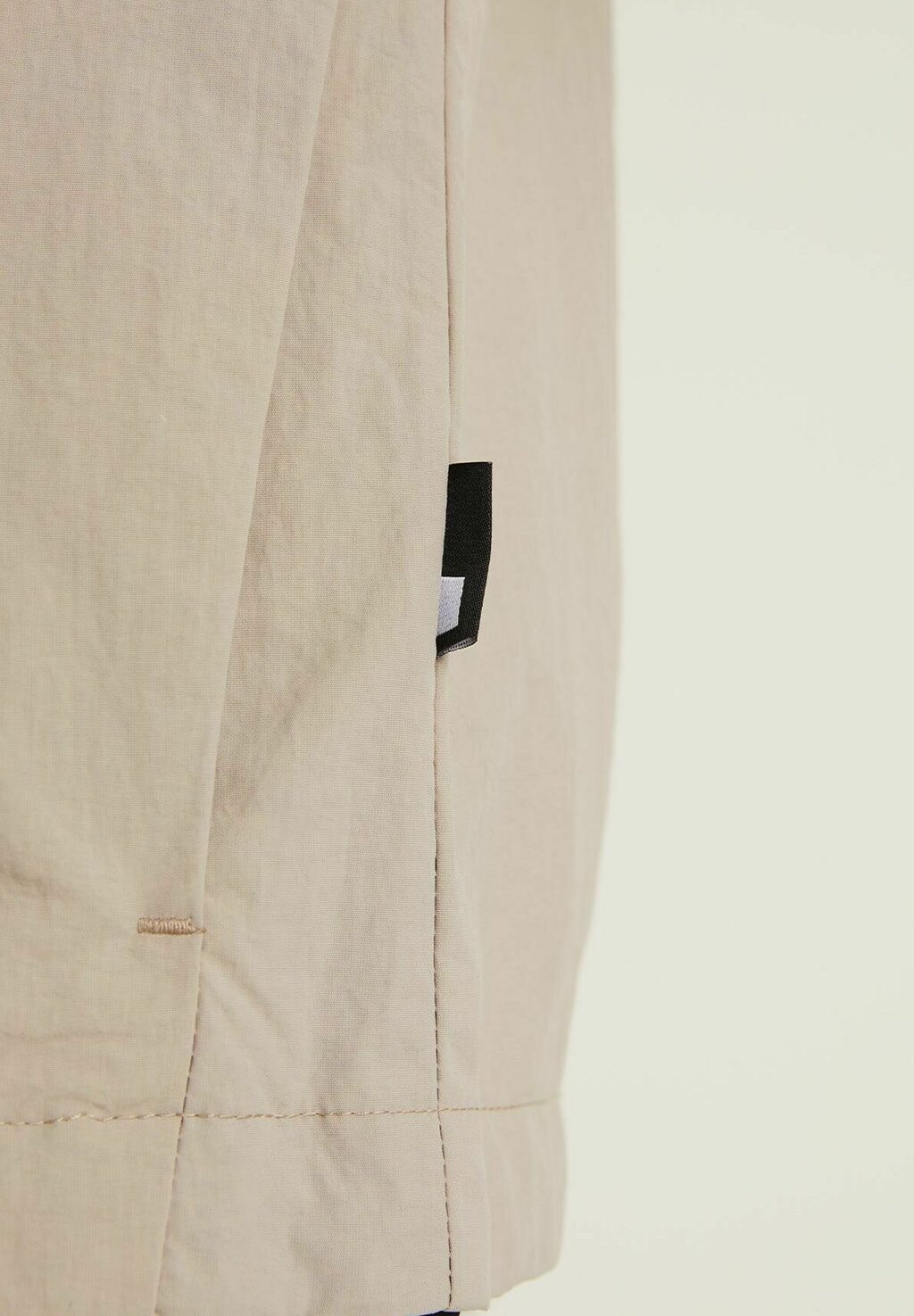 

Легкая куртка Solar CHASIN', бежевый